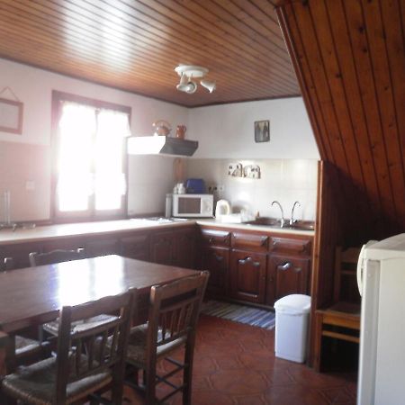 Harbour View Apartment Сими Екстериор снимка